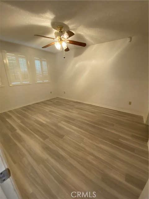 25236 Lawton Avenue, Loma Linda CA: https://media.crmls.org/medias/68182847-3280-42f2-8e4c-016a045bcd88.jpg