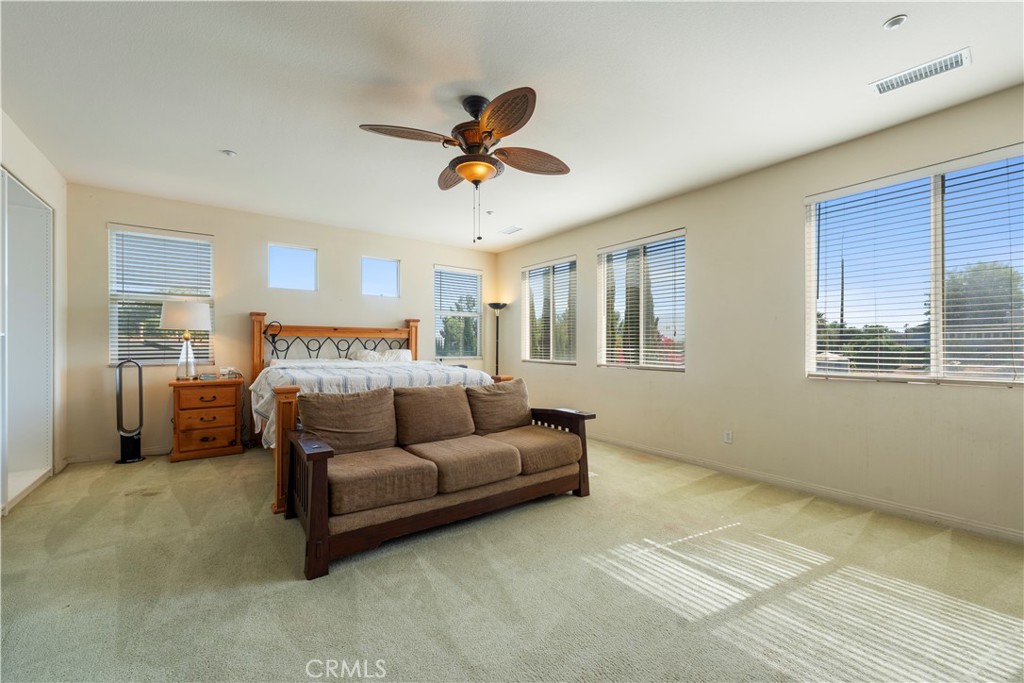 MLS #OC26135046 image #8