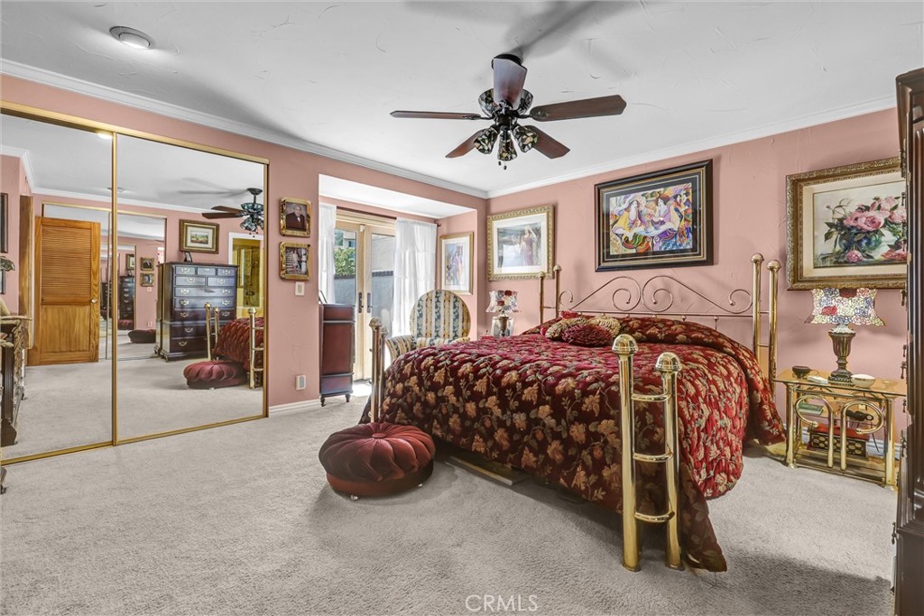 https://media.crmls.org/medias/6818cc87-64a8-4d0a-9b02-eb36977e71fe.jpg?preset=X-Large