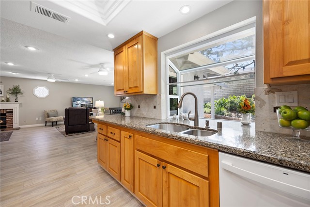 Detail Gallery Image 10 of 25 For 17540 Monette Cir, Yorba Linda,  CA 92886 - 4 Beds | 2/1 Baths