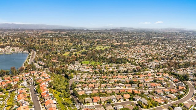 22982 Cecelia, Mission Viejo CA: https://media.crmls.org/medias/6819c229-d27b-4c3d-97b8-594acf6aadc4.jpg