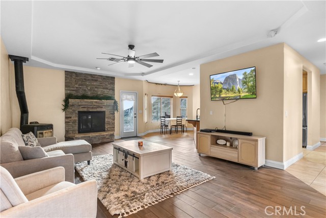 Detail Gallery Image 10 of 47 For 26820 Stirrup, Tehachapi,  CA 93561 - 3 Beds | 2 Baths