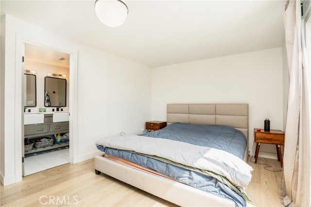 19202 Hickory Lane, Huntington Beach CA: https://media.crmls.org/medias/681b26b3-7382-45e1-9207-da568ef2794f.jpg