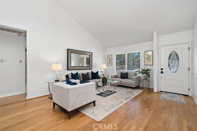 Detail Gallery Image 5 of 34 For 566 Elkhorn Dr, Duarte,  CA 91010 - 3 Beds | 2 Baths