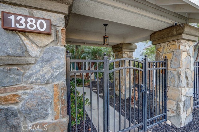 Detail Gallery Image 6 of 71 For 1380 Tanglewood Dr, Corona,  CA 92882 - 4 Beds | 2/1 Baths