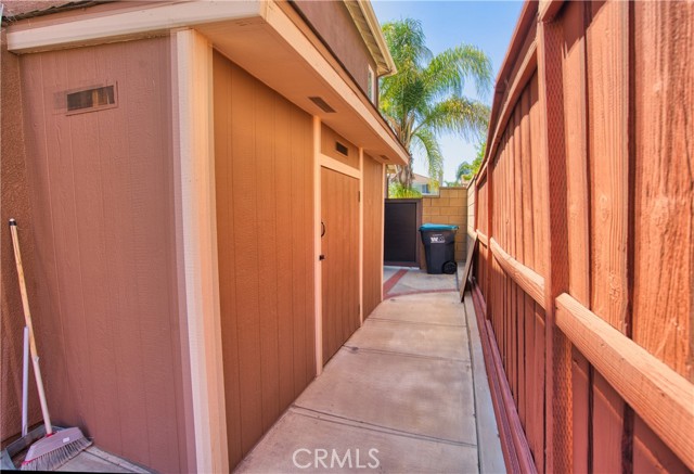 Detail Gallery Image 37 of 50 For 38902 Canyon Bridge Cir, Murrieta,  CA 92563 - 3 Beds | 2/1 Baths