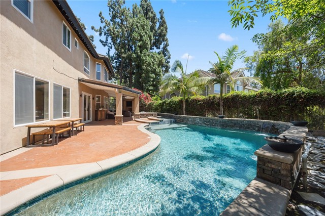 450 S Estate Drive, Orange CA: https://media.crmls.org/medias/681c4f50-4bae-4f47-bda3-21bfb0d804f9.jpg