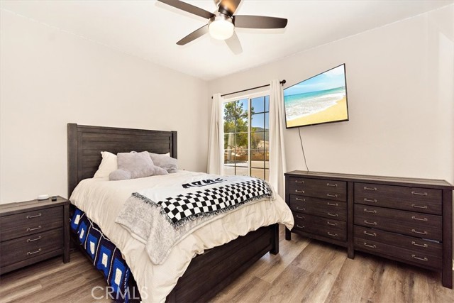 Image 30 of 53 For 10946 Deer Valley Road