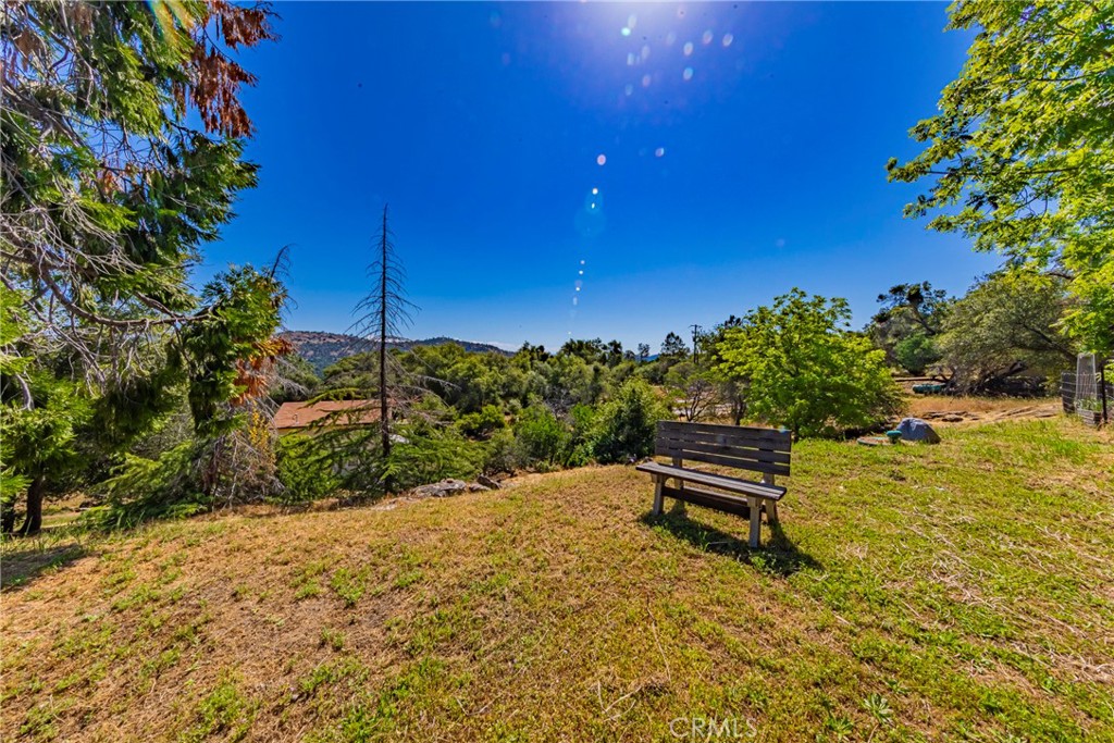 https://media.crmls.org/medias/681deed1-957a-493e-a575-155bb06800a0.jpg?preset=X-Large