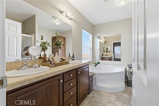 Detail Gallery Image 15 of 16 For 1550 20th #79,  Rosamond,  CA 93560 - 3 Beds | 2 Baths