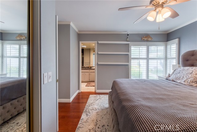 64 Seacrest Court, Long Beach CA: https://media.crmls.org/medias/681f074a-a4db-4805-803c-23d0a0f59455.jpg