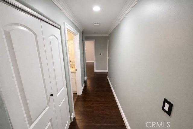 Detail Gallery Image 5 of 31 For 7817 Nagle Ave, North Hollywood,  CA 91605 - 4 Beds | 3 Baths