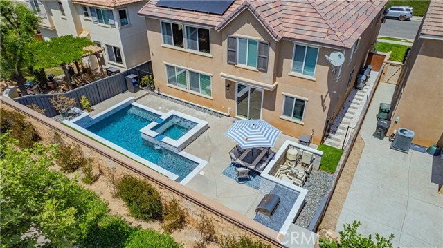 Detail Gallery Image 5 of 66 For 34283 Chaparossa Dr, Lake Elsinore,  CA 92532 - 5 Beds | 3 Baths