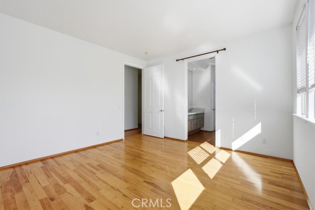 Detail Gallery Image 19 of 35 For 3670 El Encanto, Calabasas,  CA 91302 - 3 Beds | 3 Baths