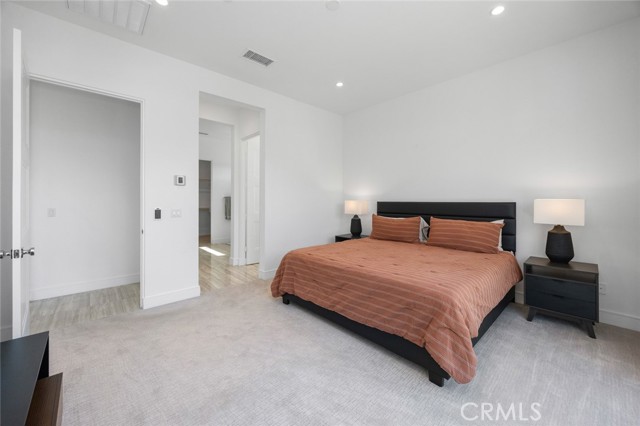 825 Fountain Drive, Palm Springs CA: https://media.crmls.org/medias/681ffc0b-de17-4342-9fd3-adf358901c01.jpg