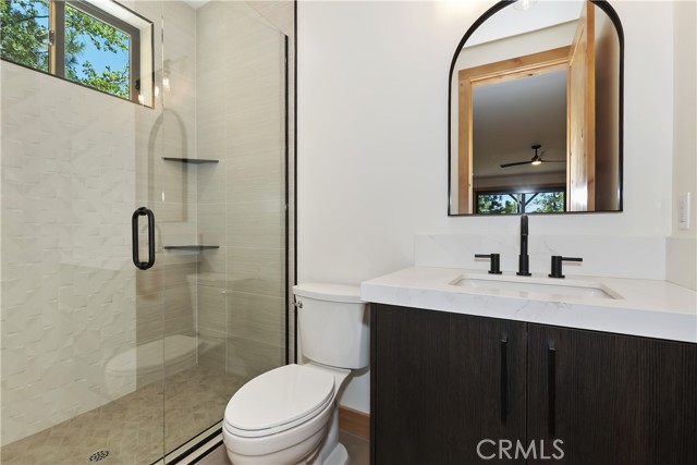 40564 Ironwood Road, Big Bear Lake CA: https://media.crmls.org/medias/68208ae3-7f17-4b5a-b941-9b31711ddf98.jpg