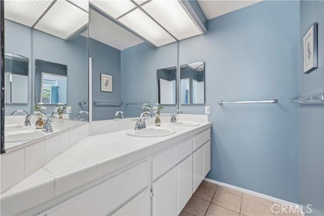 Detail Gallery Image 25 of 41 For 27209 Bidwell Lane, Valencia,  CA 91354 - 3 Beds | 2 Baths