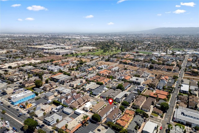 2609 Vanderbilt Lane, Redondo Beach CA: https://media.crmls.org/medias/6820e7e5-081a-4169-8468-031eede09c99.jpg