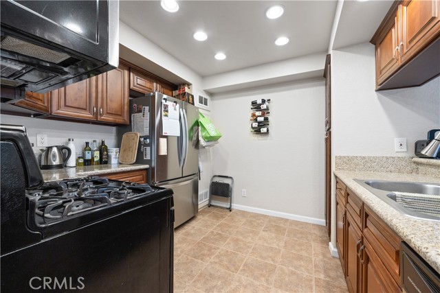 1919 E Beverly Way, Long Beach CA: https://media.crmls.org/medias/68214d35-65e4-417e-8707-462a00560981.jpg