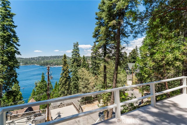 Detail Gallery Image 31 of 44 For 28901 Palisades Dr, Lake Arrowhead,  CA 92352 - 3 Beds | 1/1 Baths