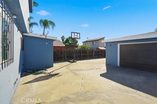 Detail Gallery Image 9 of 44 For 224 W 107th, Los Angeles,  CA 90003 - – Beds | – Baths