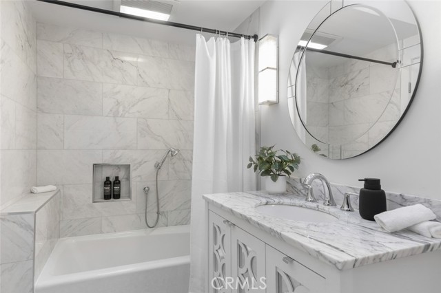 Detail Gallery Image 53 of 64 For 5360 E El Jardin St, Long Beach,  CA 90815 - 4 Beds | 3 Baths