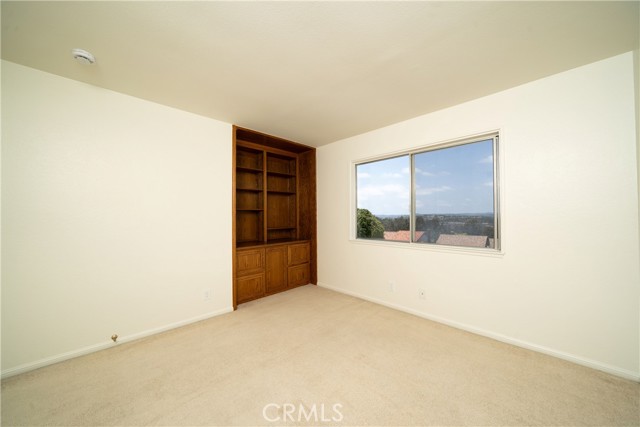 Image 9 of 23 For 26611 Loma Verde
