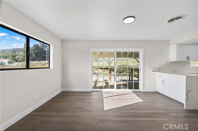 Detail Gallery Image 20 of 75 For 8817 Cache St, Leona Valley,  CA 93551 - 5 Beds | 3 Baths