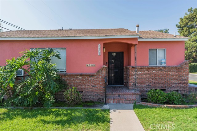 8602 Mory Street, Downey, California 90242, 3 Bedrooms Bedrooms, ,2 BathroomsBathrooms,Single Family Residence,For Sale,Mory,OC24206559