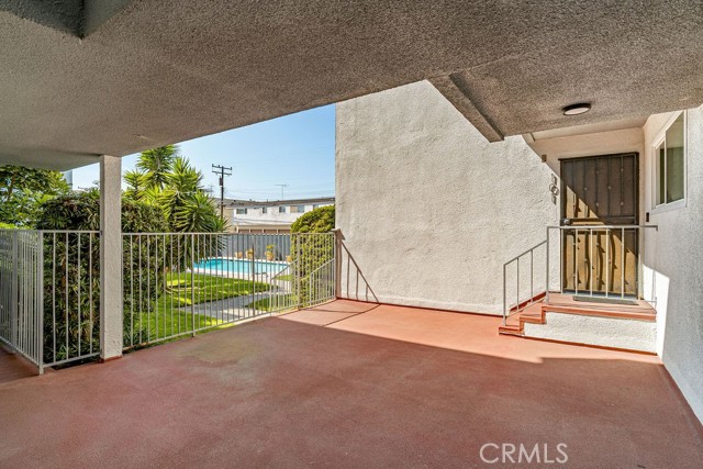 Detail Gallery Image 27 of 36 For 1321 Beryl St #101,  Redondo Beach,  CA 90277 - 3 Beds | 2/1 Baths