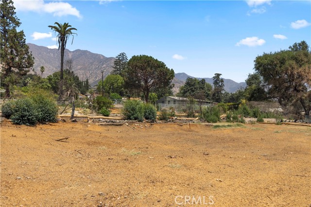 Detail Gallery Image 17 of 19 For 2852 Santa Rosa Ave, Altadena,  CA 91001 - – Beds | – Baths