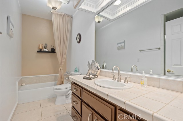 Detail Gallery Image 17 of 29 For 124 Buckthorn Dr, Brea,  CA 92823 - 4 Beds | 2 Baths