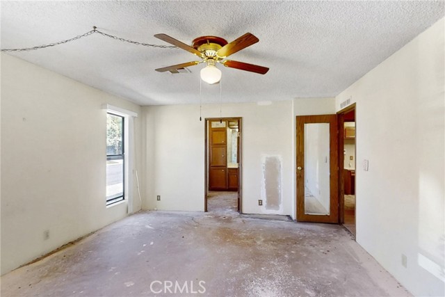 Detail Gallery Image 15 of 28 For 10002 Frontier Trl, Cherry Valley,  CA 92223 - 2 Beds | 2 Baths