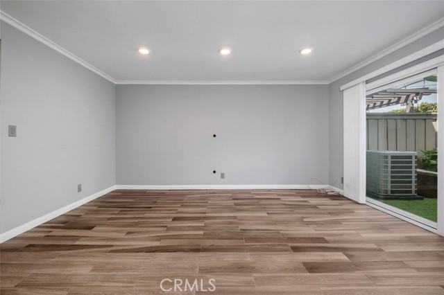 Image 26 of 46 For 17351 Via Lindo