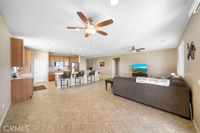 Detail Gallery Image 19 of 74 For 35638 Desert Rose Way, Lake Elsinore,  CA 92532 - 3 Beds | 2 Baths