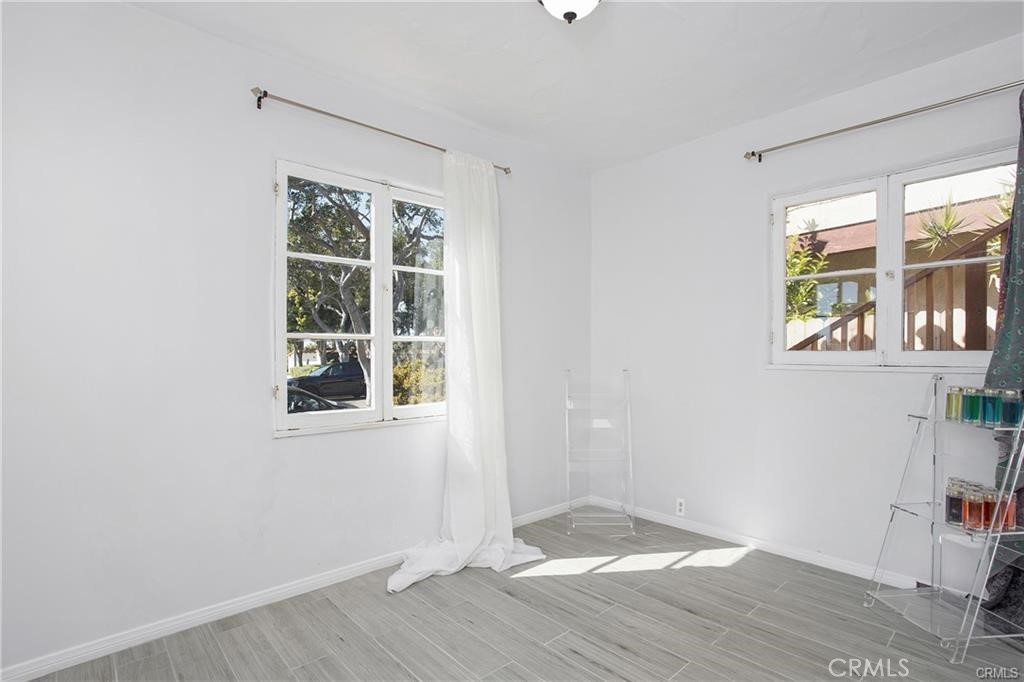 MLS #OC25238563 image #9