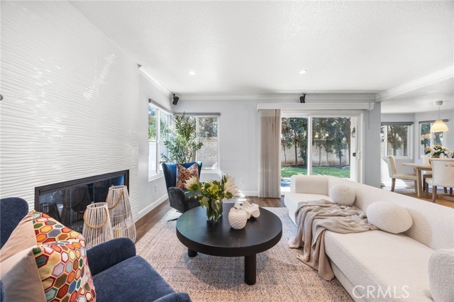 Detail Gallery Image 12 of 40 For 5 Cannes, Irvine,  CA 92614 - 5 Beds | 3 Baths