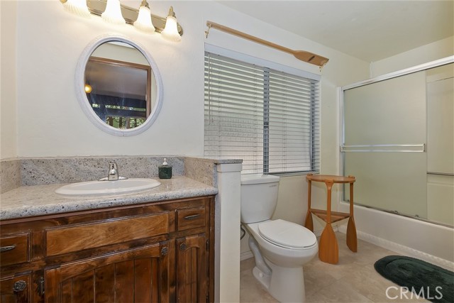 Detail Gallery Image 17 of 40 For 781 Nadelhorn Dr, Lake Arrowhead,  CA 92352 - 4 Beds | 2 Baths