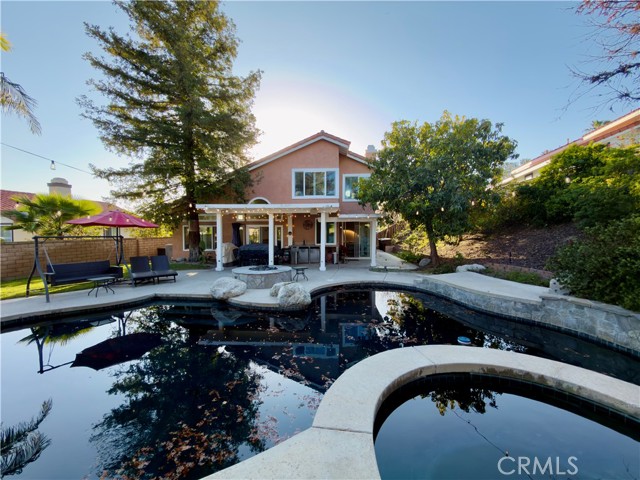 Detail Gallery Image 6 of 43 For 5560 via Cantada, Yorba Linda,  CA 92887 - 4 Beds | 3 Baths