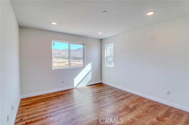 Detail Gallery Image 14 of 27 For 14424 Buvan Ct, Moreno Valley,  CA 92555 - 5 Beds | 3/1 Baths