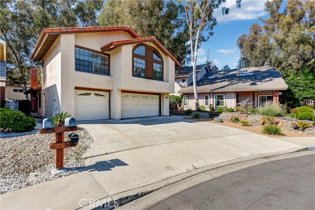 22591 Wood Shadow Ln, Lake Forest, CA 92630