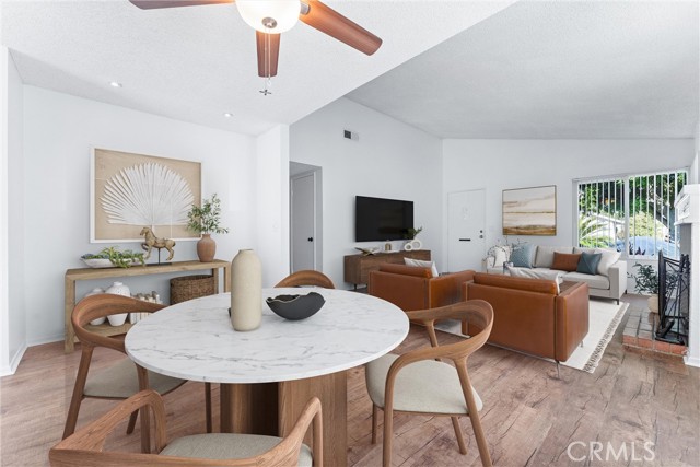 14882 Groveview Lane, Irvine CA: https://media.crmls.org/medias/682afe28-61ba-491a-a80a-3523446c5f4f.jpg