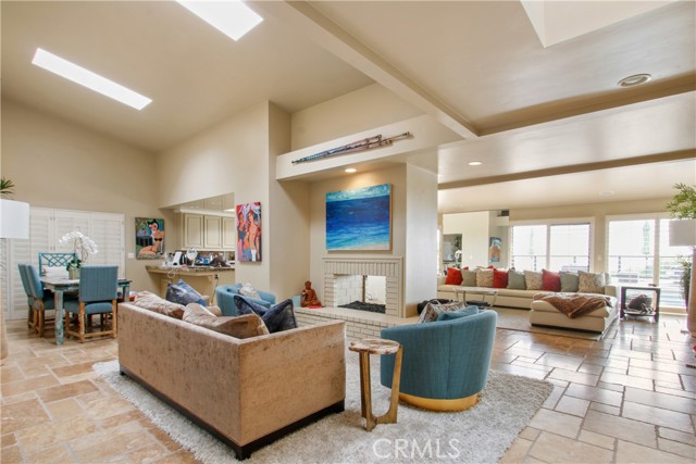 Detail Gallery Image 8 of 16 For 22872 via Cordova, Dana Point,  CA 92629 - 3 Beds | 3 Baths