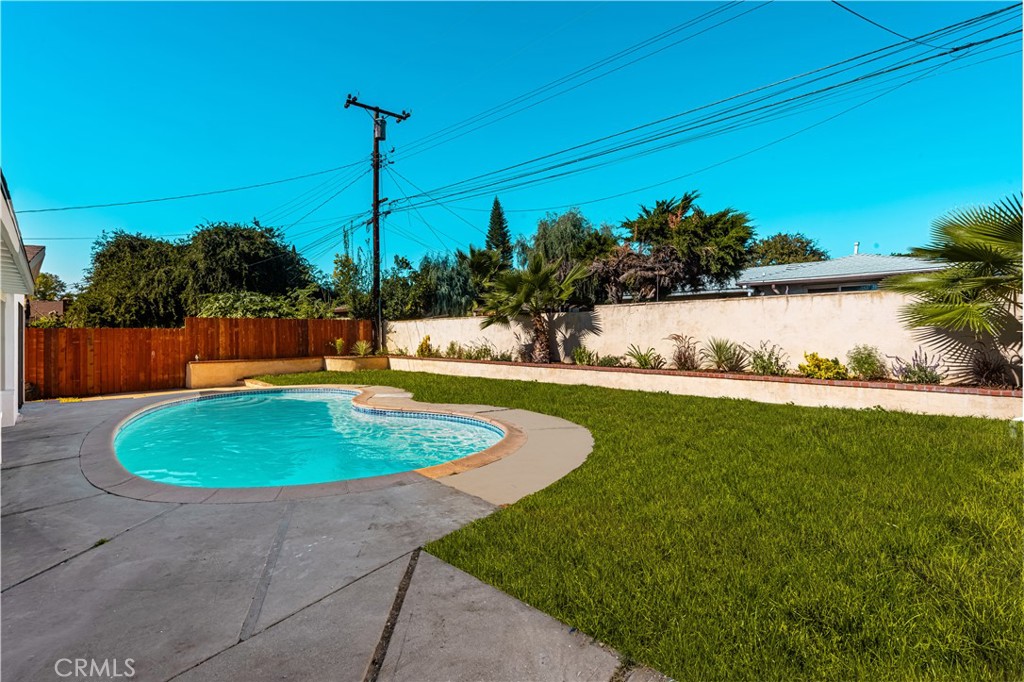 MLS #WS25259195 image #15