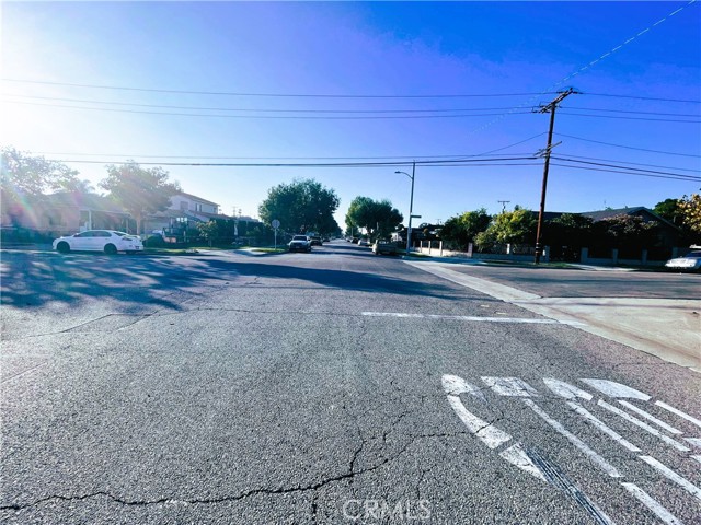 Detail Gallery Image 14 of 16 For 9603 Homebrook, Pico Rivera,  CA 90660 - 4 Beds | 2 Baths