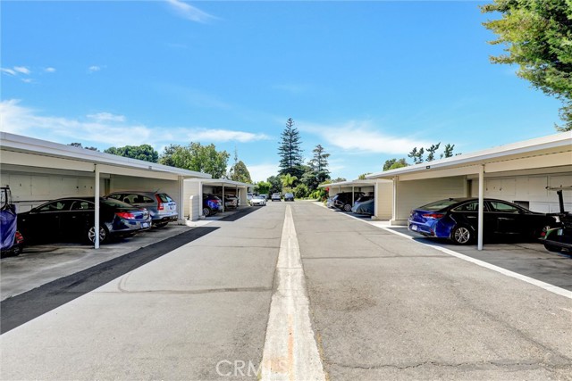 2123 Ronda Granada, Laguna Woods CA: https://media.crmls.org/medias/682e4cfa-6ec8-439f-8508-6594990cdc18.jpg