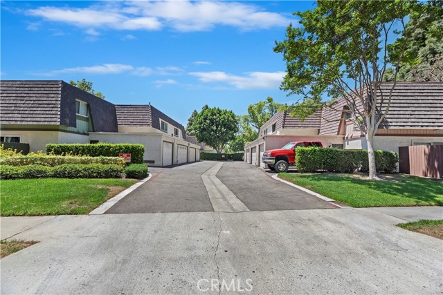 419 N Alice Way, Anaheim CA: https://media.crmls.org/medias/68305681-15ad-489e-b2a1-49ed54a608f9.jpg