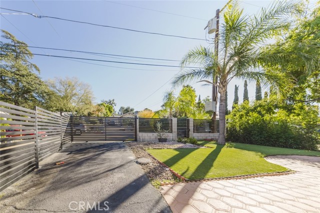 Detail Gallery Image 27 of 31 For 10431 Las Lunitas Ave, Tujunga,  CA 91042 - 3 Beds | 2 Baths