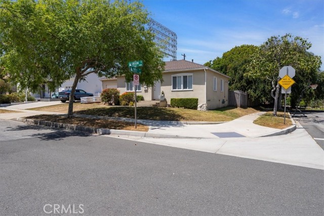 Detail Gallery Image 4 of 23 For 3315 Gibson Pl, Redondo Beach,  CA 90278 - 2 Beds | 1 Baths