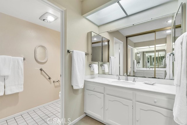 Detail Gallery Image 14 of 54 For 3379 Punta Alta a,  Laguna Woods,  CA 92637 - 2 Beds | 2 Baths